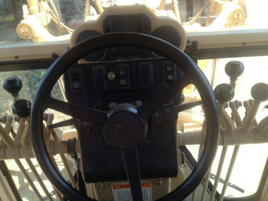 ขายรถเกรด CAT140 H สภาพสวยพร้อมใช้ ราคาต่อรองได้ ติดต่อ อ๊อฟ พิจิตร 086-737-9991