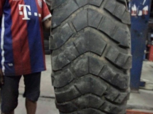 ขายล้อ เล็บเหยียว พร้อมยาง ดอกมัด ปี 2011 ขาย14900