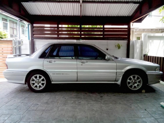 Mitsubishi Galant 2.0 Gti (E33) 1992