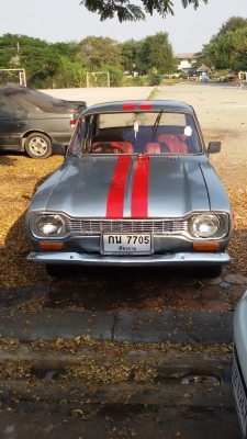 ขายรถคลาสสิค FORD ESCORT ราคาถูก สภาพดี มีทะเบียนและเล่ม โทร 092 258 1374 ขายรถคลาสสิค FORD ESCORT ราคาถูก สภาพดี มีทะเบียนและเล่ม โทร 092 258 1374