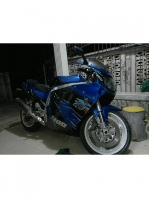 ขายครับ สองคันคู่ สลิง1100 ตัวออยย์ คันสีน้ำเงินมีทะเบียน สีส้มดำ ไม่มีเอกสาร ทั้งสองคัน ขาย 135,000 ครับ 087-2157848