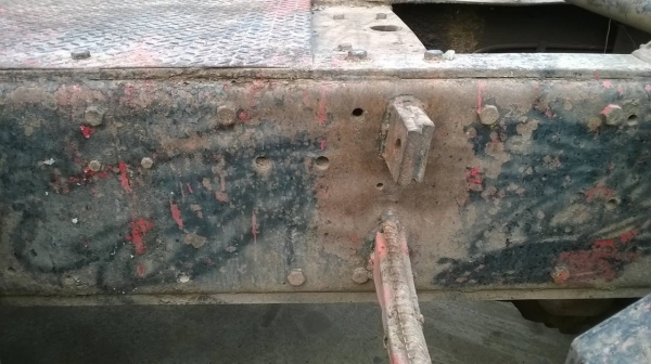 ขายหัวลาก NISSAN UD เครื่อง V 8 สูบ 320 แรงม้า คัสซีสวย ช่วงล่างแน่น ยกหัวไฟฟ้า ทะเบียนพร้อมโอน ราคาต่อรองได้ครับ