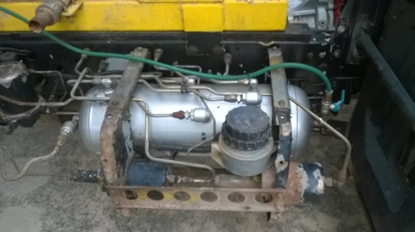 ขายรถโม่ปูน 3.5 คิว HINO FC2J จดประกอบปี 54 คัสซีสวยจัดตลอดเส้น เครื่อง JO8C 240 แรงม้า เกียร์ HO ใหญ่ เบรคทิฟฟี่ เพาวเวอร์ แอร์ครบ ทะเบียนพร้อมโอน จัดแนนซ์ได้ครับ