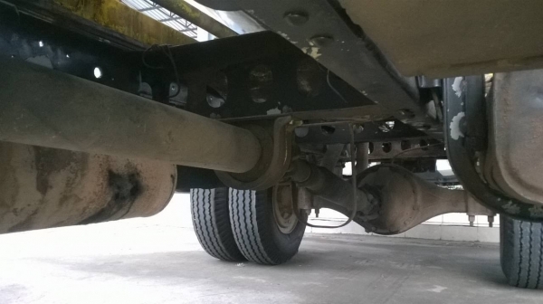 ขายรถโม่ปูน 3.5 คิว HINO FC2J จดประกอบปี 54 คัสซีสวยจัดตลอดเส้น เครื่อง JO8C 240 แรงม้า เกียร์ HO ใหญ่ เบรคทิฟฟี่ เพาวเวอร์ แอร์ครบ ทะเบียนพร้อมโอน จัดแนนซ์ได้ครับ