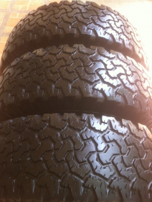 ยาง BF goodrich 31 10.5 R15 ปี12 จำนวน 3เส้น
