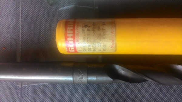 ขายดอกสว่านก้านเตเปอร์ยี่ห้อGUHRINGผลิตในเยอรมัน