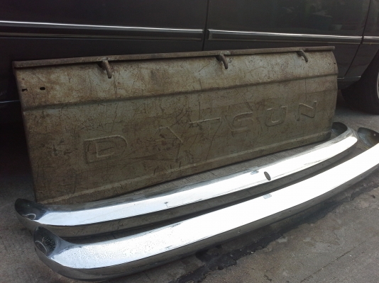 ฝาท้าย กันชนหน้า datsun 520 521 ฝาท้าย กันชนหน้า datsun 520 521