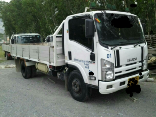 หกล้อ อีซูชุ NPR130 รถห้าง ปี53 สภาพดีเดิมๆสวยจัด ช่วงยาว5ม. เล่มทะเบียนพร้อม (ราคา 650,000บ)☆มี5คัน☆ต่อรองได้ครับ