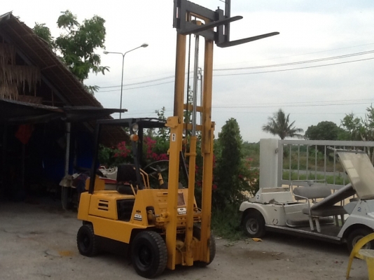 Komutsu 1.5ตันสภาพดีมากทำสีให้ใหม่ รถเก่าญี่ปุ่นครับไม่เคยใช้ในไทย