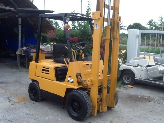 Komutsu 1.5ตันสภาพดีมากทำสีให้ใหม่ รถเก่าญี่ปุ่นครับไม่เคยใช้ในไทย