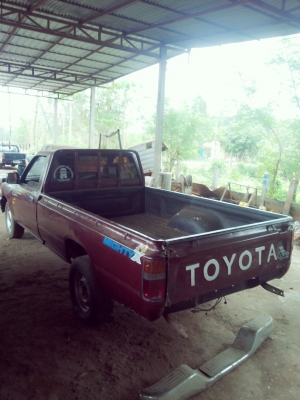 ขายรถกระบะตอนเดียวTOYOTAปี34 57000บาท ขายรถกระบะตอนเดียวTOYOTAปี34 57000บาท