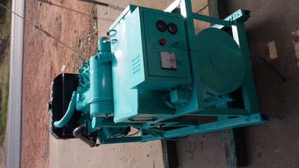 เครื่องปั่นไฟ20kva