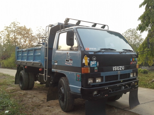 NPR115 เเรง ห้างแท้ แอร์ เพาเวอร์ ช่วงล่างF รถสวยไม่มีผุ พร้อมใช้งาน  ทะเบียนเต็มเล่มพร้อม ต่อรองได้ เจ้าของขายเอง