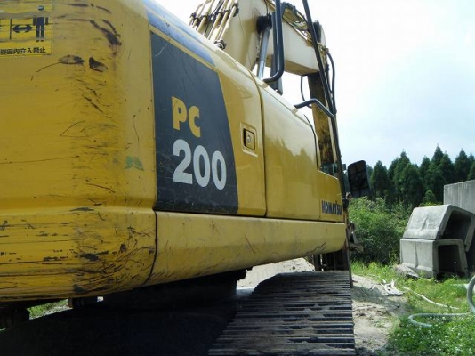 รถขุด KOMATSU PC200-8N1 S/N 351864 ปี 2011 ชั่วโมง 6468 รถอยู่ญี่ปุ่นสั่งได้ครับ