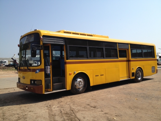 มีรถเมลล์นำเข้าจากเกาหลีพร้อมทะเบียน ทุกคันผ่านการตรวจสอบจากกลมขนส่งพร้อมใช้งาน มีทั้งแดวูและฮุนได เครื่อง GE12TI 340 แรงม้า และ C6AB 290 แรงม้าจูนกล่อง ECU WOODWARD แล้วเรียบร้อย พร้อมติดตั้งเซนเซอร์ประตู เปิดปิดอัตโนมัติ ประตูฉุกเฉิน  26 และ 35 ที่นั่ง