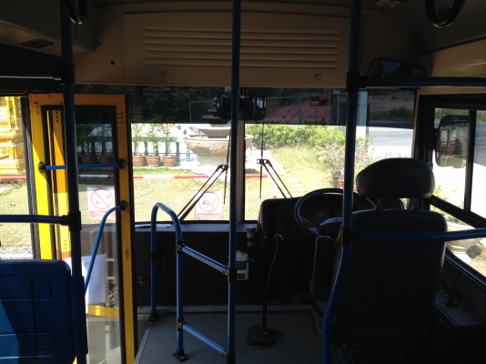 มีรถเมลล์นำเข้าจากเกาหลีพร้อมทะเบียน ทุกคันผ่านการตรวจสอบจากกลมขนส่งพร้อมใช้งาน มีทั้งแดวูและฮุนได เครื่อง GE12TI 340 แรงม้า และ C6AB 290 แรงม้าจูนกล่อง ECU WOODWARD แล้วเรียบร้อย พร้อมติดตั้งเซนเซอร์ประตู เปิดปิดอัตโนมัติ ประตูฉุกเฉิน  26 และ 35 ที่นั่ง