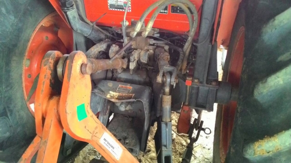 ขายรถไถ KUBOTA M7040 พร้อมดันหน้าและผาน6 อุปกรณ์หน้าหลังครบ รถเดิมๆ ราคา 450,000 สอบถาม 0818618678 อ.แกลง จ.ระยอง ขายรถไถ KUBOTA M7040 พร้อมดันหน้าและผาน6 อุปกรณ์หน้าหลังครบ รถเดิมๆ ราคา 450,000 สอบถาม 0818618678 อ.แกลง จ.ระยอง