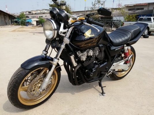 ขาย CB400 HYPER VTEC ทะเบียนแท้ (20รูป) ขาย CB400 HYPER VTEC ทะเบียนแท้ (20รูป)