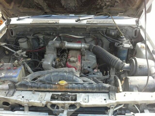 นิสสันบิ๊กเอ็ม หัวเดี่ยว พร้อมใช้ เครื่อง 2500 ฝาแดง