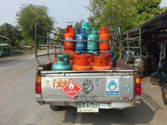 นิสสันบิ๊กเอ็ม หัวเดี่ยว พร้อมใช้ เครื่อง 2500 ฝาแดง