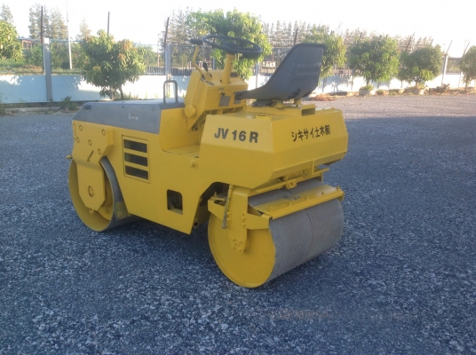 ขายรถบดKomatsuรุ่นJv16-2มือสองญี่ปุ่นไม่เคยใช้งานในไทยมีอินวอย