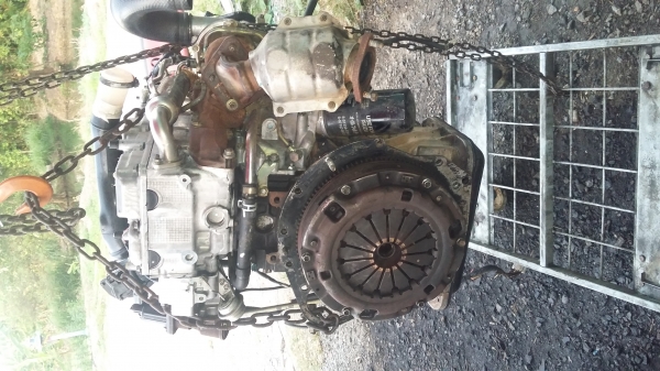 ขายเครื่องยนต์ISUZU ดีเซล คอมมอนเรล 2.5  พร้อมกล่อง พร้อมเกียร์