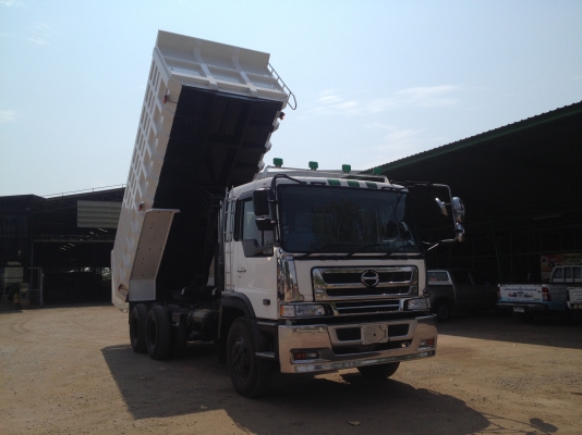 ขาย HINO PROFIA กระบะท้องเรือ เครื่อง K13C 360 แรงม้า กระบะท้องเรือยาว 6.00 เมตร สูง 1.50 เมตร กระบอกดั้มพ์ 20 ตัน สเปคหนาหมด พื้น 15 มิล แผงข้าง 15 มิล สำหรับวิ่งงานหิน