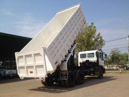 ขาย HINO PROFIA กระบะท้องเรือ เครื่อง K13C 360 แรงม้า กระบะท้องเรือยาว 6.00 เมตร สูง 1.50 เมตร กระบอกดั้มพ์ 20 ตัน สเปคหนาหมด พื้น 15 มิล แผงข้าง 15 มิล สำหรับวิ่งงานหิน