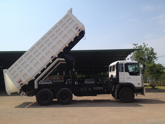 ขาย HINO PROFIA กระบะท้องเรือ เครื่อง K13C 360 แรงม้า กระบะท้องเรือยาว 6.00 เมตร สูง 1.50 เมตร กระบอกดั้มพ์ 20 ตัน สเปคหนาหมด พื้น 15 มิล แผงข้าง 15 มิล สำหรับวิ่งงานหิน