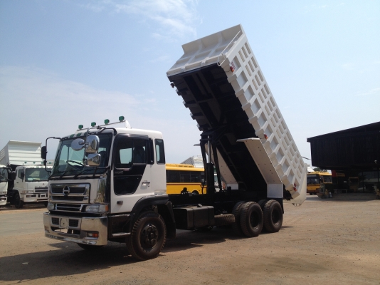 ขาย HINO PROFIA กระบะท้องเรือ เครื่อง K13C 360 แรงม้า กระบะท้องเรือยาว 6.00 เมตร สูง 1.50 เมตร กระบอกดั้มพ์ 20 ตัน สเปคหนาหมด พื้น 15 มิล แผงข้าง 15 มิล สำหรับวิ่งงานหิน