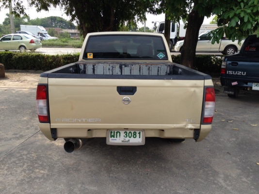 Nissan Frontier 2004