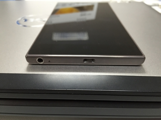 ขาย Lenovo K900 ราคา ถูกๆ 4500 บาท