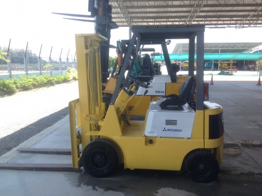ขายฟอร์คลิฟต์Mitsubishiรุ่นFD10มือสองญี่ปุ่นสภาพดีพร้อมใช้งาน