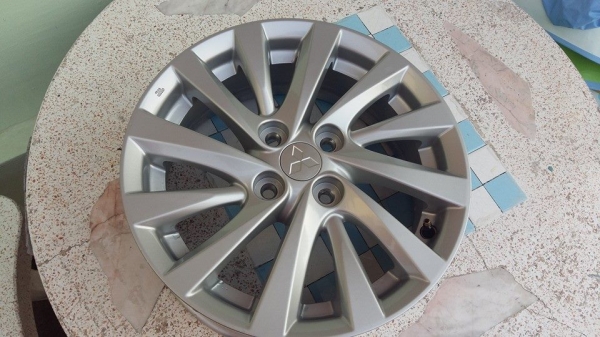ขายล้อแม็กป้ายแดง Mitsu Attrage 15"&times;5.5" et38 4 รู100 สนใจติดต่อเล็กคลองสามครับ 081-3747940