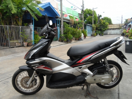 ขายHONDA Airblade-i PGM-FI ระบบหัวฉีดปี52เครื่องเดิม ขายHONDA Airblade-i PGM-FI ระบบหัวฉีดปี52เครื่องเดิม