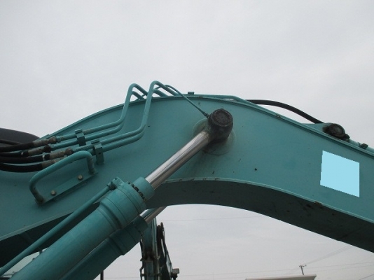 ขาย Kobelco SK135SR-1ES (YY04) ซุปเปอร์ ปี2006 มีใบมีดดัน แทรคเหล็กหุ้มยาง 4,400ชม.