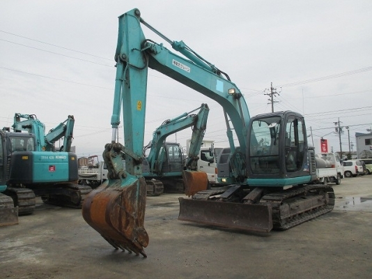ขาย Kobelco SK135SR-1ES (YY04) ซุปเปอร์ ปี2006 มีใบมีดดัน แทรคเหล็กหุ้มยาง 4,400ชม.