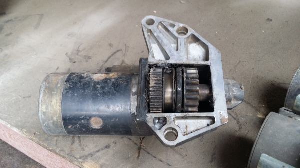 ขายไดสตาจร์ มาสด้า แลนติส  v6  KF