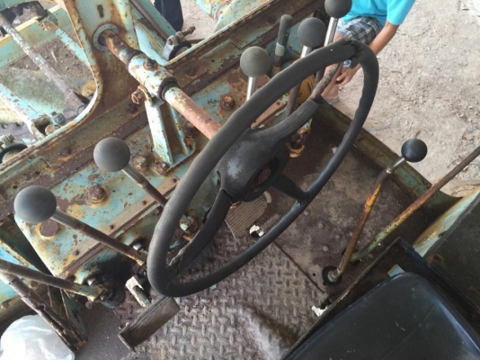 (ตอนนี้ทำสีแล้ว)รถเกรด CAT112(91G582)รถสวยเดิมๆ สภาพดีมาก พร้อมใช้ รถแน่นๆบู๊ชสลักแน่น เครื่องนิ่ม