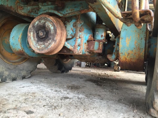 (ตอนนี้ทำสีแล้ว)รถเกรด CAT112(91G582)รถสวยเดิมๆ สภาพดีมาก พร้อมใช้ รถแน่นๆบู๊ชสลักแน่น เครื่องนิ่ม