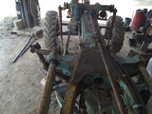 (ตอนนี้ทำสีแล้ว)รถเกรด CAT112(91G582)รถสวยเดิมๆ สภาพดีมาก พร้อมใช้ รถแน่นๆบู๊ชสลักแน่น เครื่องนิ่ม