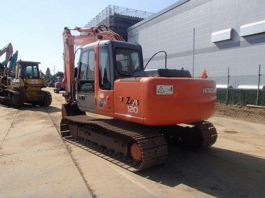 รถขุดเก่าญี่ปุ่น ZX120-E เครื่องIsuzu 4BG1 ปี2006 รถสวยพร้อมใช้ มาถึงไทยแล้วครับ