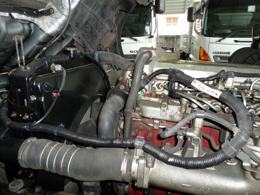 ขาย 6 ล้อ ฮีโน่ เมกก้า FG เครน 5 ตัน 212 แรง ยาว 7.60ม. ปี 2010 สภาพสวยเดิมเครื่องดี พร้อมใช้งาน ชมก่อนได้ครับ สนใจติดต่อ 081-9425443