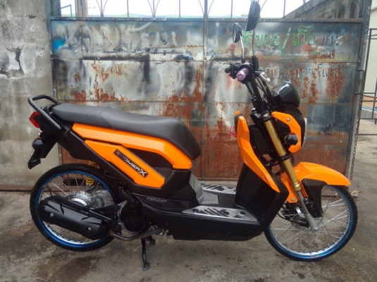 Honda Zoomer X รถปลายปี2556 หัวฉีดประหยัดน้ำมันรถสวยมากๆ ราคาถูกๆครับ