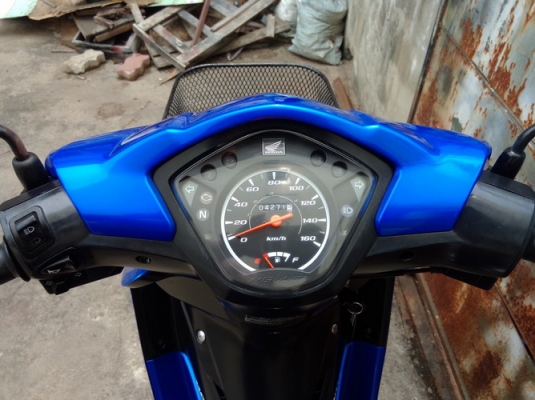 New Wave110 i F1 ตัวใหม่ล่าสุด รถปี57 สวยๆราคาถูกๆครับ