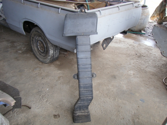 ขายเหมาอะไหล่ ROCKYแผงหน้า+ท่อลม+ชุดล๊อคหัวเก๋งขาย4,500 บาท