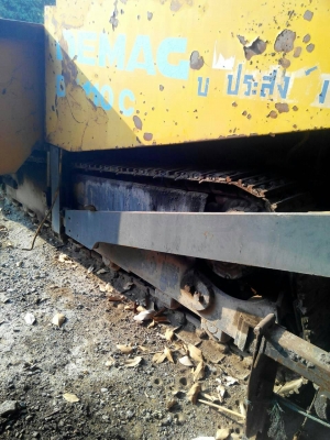 รถสเปย์ยางมะตอย ราคา 1,800,000 บ.รถอยู่สุพรรณ