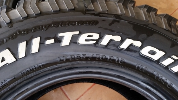 ขายยาง BF Goodrich All-Terrain 265/70R16 ขายยาง BF Goodrich All-Terrain 265/70R16