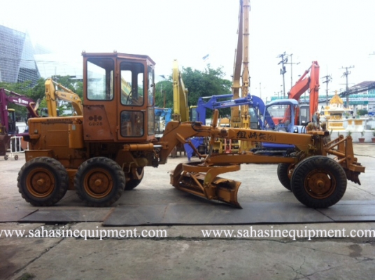 รถเกรด ยี่ห้อ KOMATSU รุ่น GD28AC-1 S/N 13XX บจก.สหสินอีควิปเม้นท์ โทร.081-5851880, 02-5168100-1 www.sahasinequipment.com รถเกรด ยี่ห้อ KOMATSU รุ่น GD28AC-1 S/N 13XX บจก.สหสินอีควิปเม้นท์ โทร.081-5851880, 02-5168100-1 www.sahasinequipment.com
