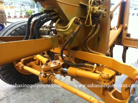 รถเกรด ยี่ห้อ KOMATSU รุ่น GD28AC-1 S/N 13XX บจก.สหสินอีควิปเม้นท์ โทร.081-5851880, 02-5168100-1 www.sahasinequipment.com รถเกรด ยี่ห้อ KOMATSU รุ่น GD28AC-1 S/N 13XX บจก.สหสินอีควิปเม้นท์ โทร.081-5851880, 02-5168100-1 www.sahasinequipment.com